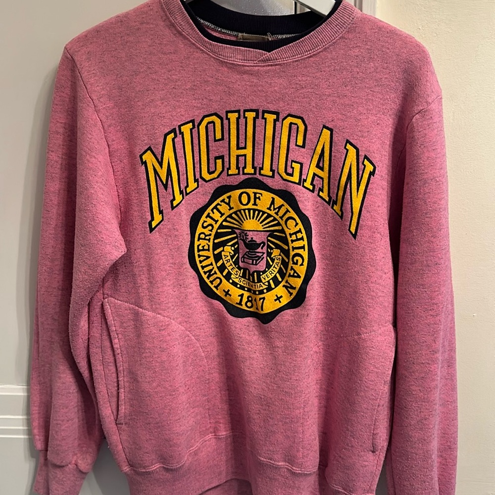 UNIVERSITY OF MICHIGAN CREWNECK